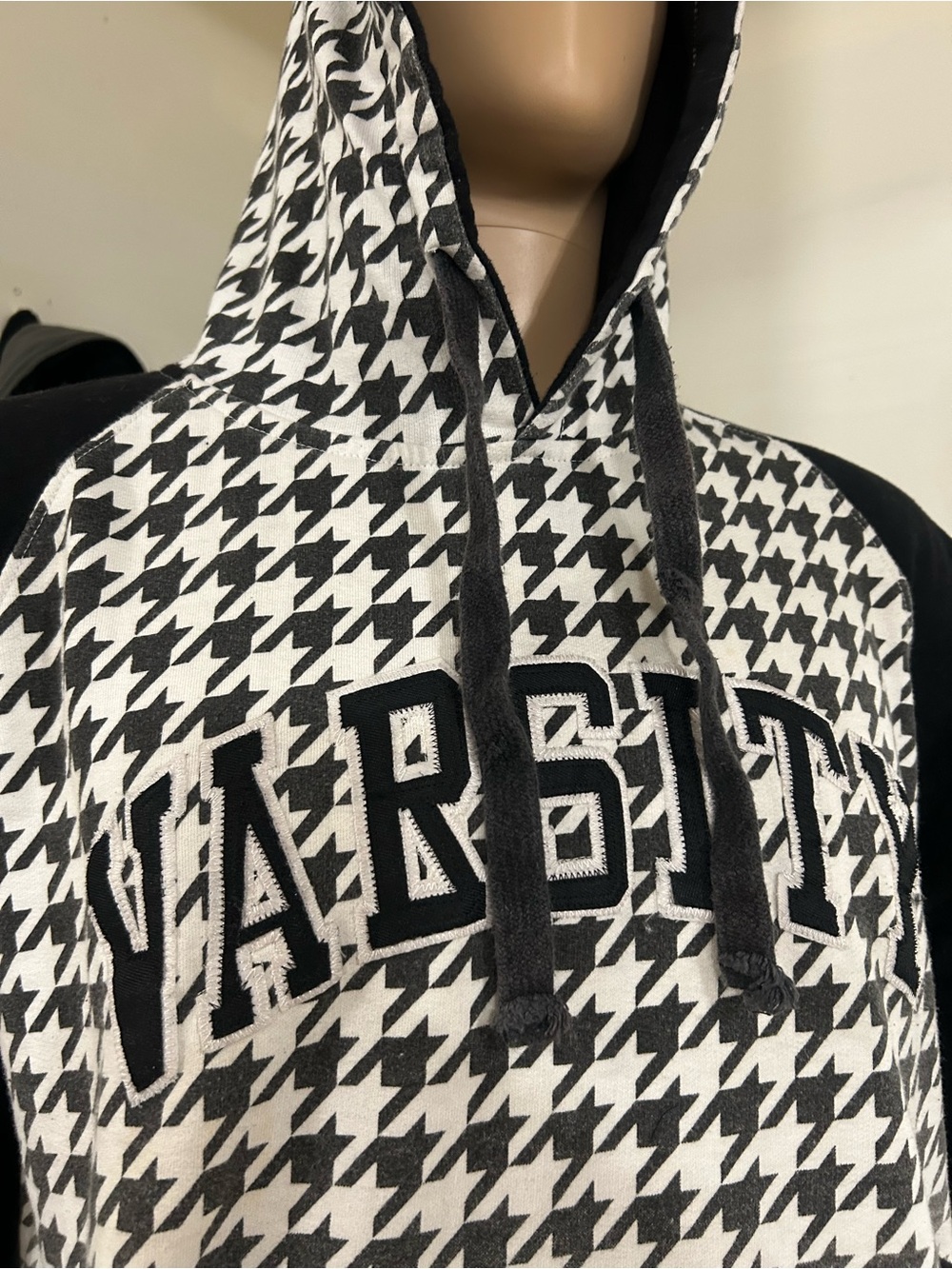 Houndstooth Pullover Hoodie